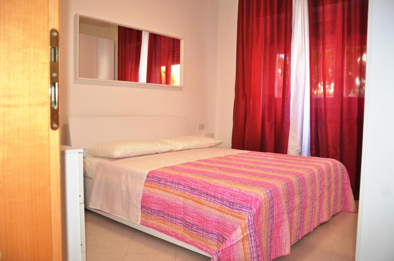 Via Battisti 231 1 Apartman Pietra Ligure Kültér fotó